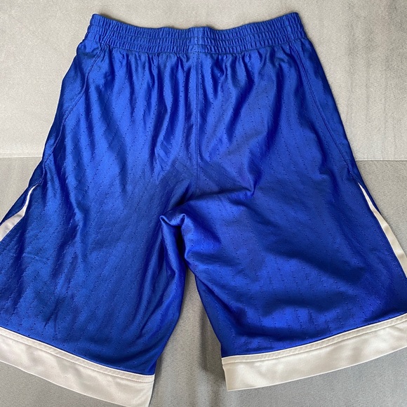 Nike Duke Bluedevils basketball shorts - Picture 4 of 5